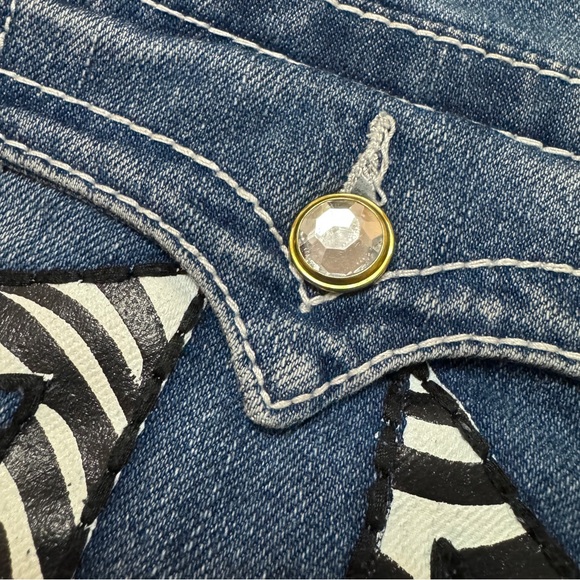 True Religion 31 Joey Super T Flap Jeans Zebra Chrystal Buttons Low Straight USA - Picture 6 of 10